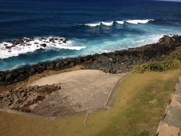 Turquoise waters and rocky coastline viewed from Castillo San Felipe del Morro overlooking the Atlantic Ocean in San… — Castillo San Felipe del Morro, San Juan
