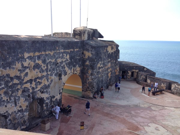 Weathered stone fortification with arched gateway overlooking the Caribbean Sea at Castillo San Felipe del Morro in San… — Faro del Castillo San Felipe del Morro, San Juan