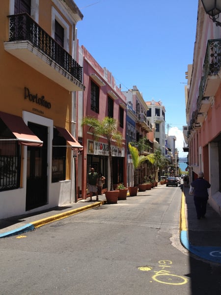 A traveler's photo spot in Viejo San Juan, San Juan